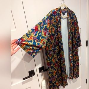 Velour Modcloth robe beautiful paisley design 1X/2X